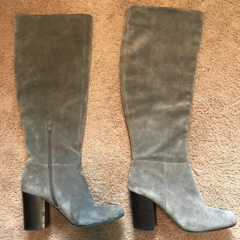 Vince Camuto medium grey boots